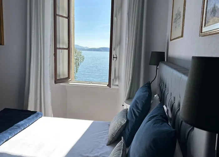 Szálloda Toscanini Stresa