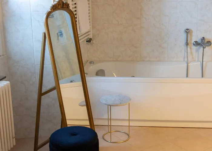 托斯卡尼尼别墅酒店 3*